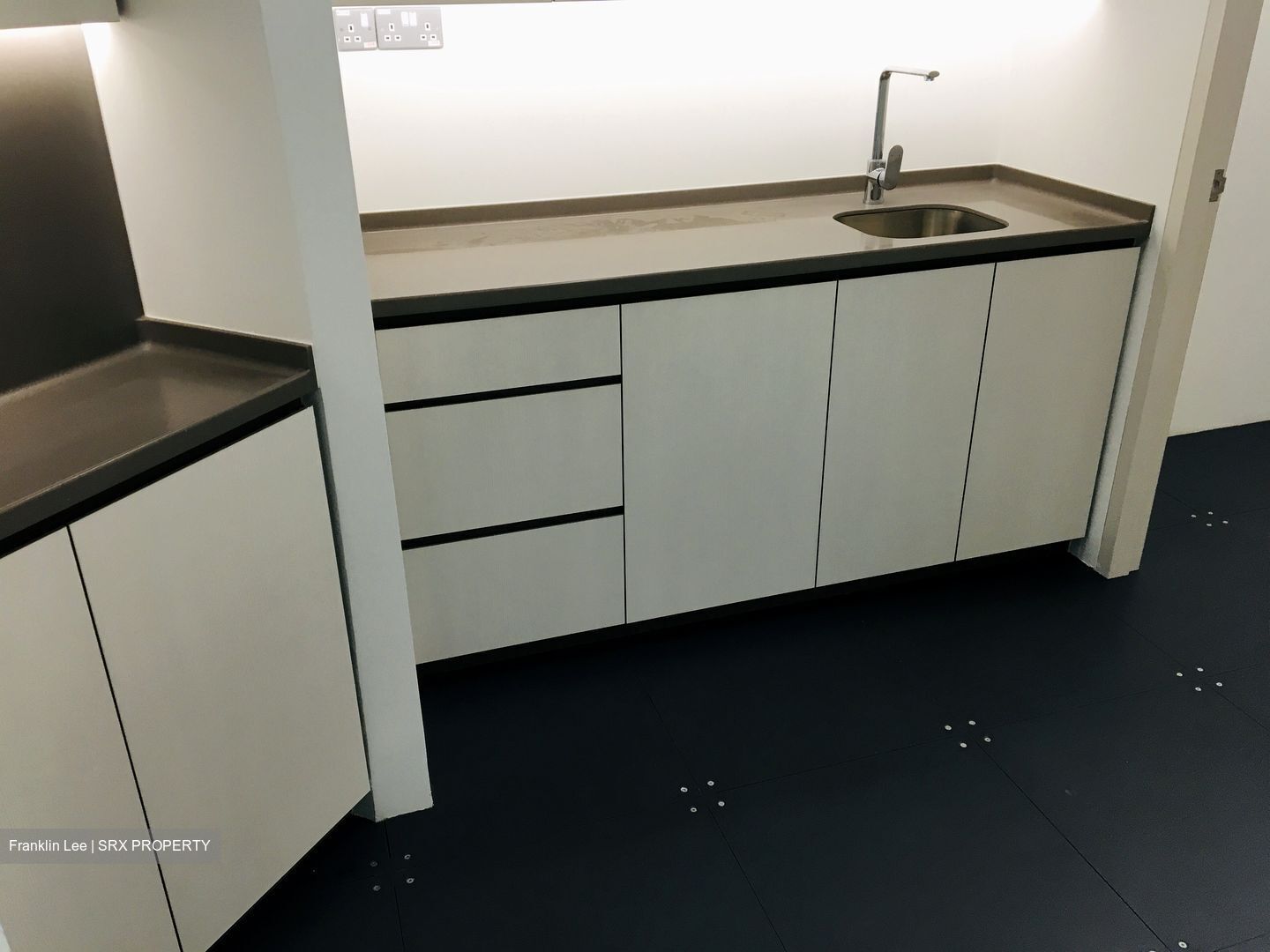 Hub Synergy Point (D2), Office #433519661